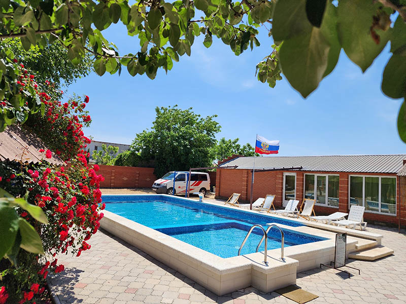 Гостевой дом в Крыму с бассейном